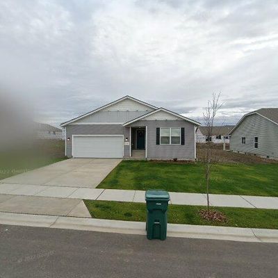 9744 N Berkshire St, Hayden, ID 83835