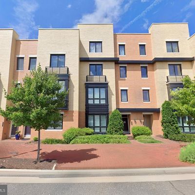 2406 Main Line Blvd #101, Alexandria, VA 22301