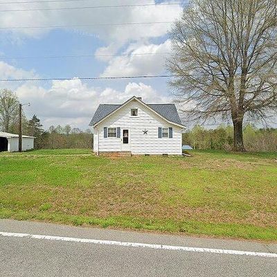 3561 Nc Highway 8 N, Danbury, NC 27016