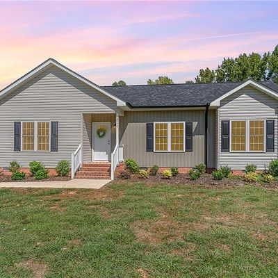 3777 Jennifer View Dr, Asheboro, NC 27205