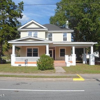 453 Queen St, Grifton, NC 28530