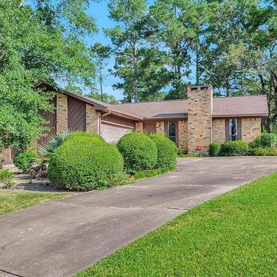 5 Runyan Ct, Lufkin, TX 75901