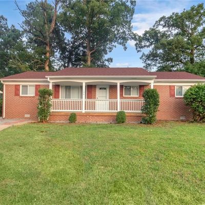 126 Alan Dr, Newport News, VA 23602