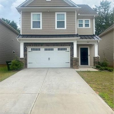 127 Highland Park Ct, Easley, SC 29642