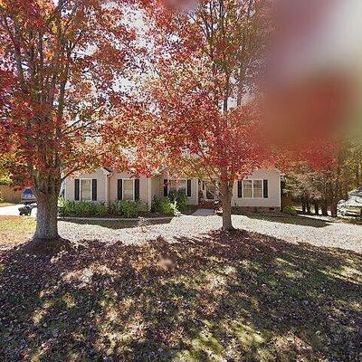 13 Brendle Dr, Simpsonville, SC 29681