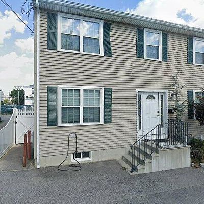 13 Lincoln Ct #A, Marlborough, MA 01752