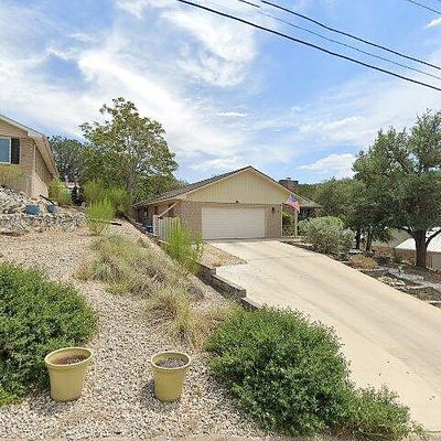 1309 Carol Ann Dr, Kerrville, TX 78028