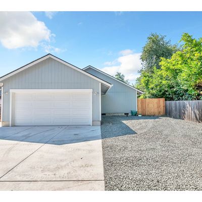 1321 Maxwell Rd, Eugene, OR 97404