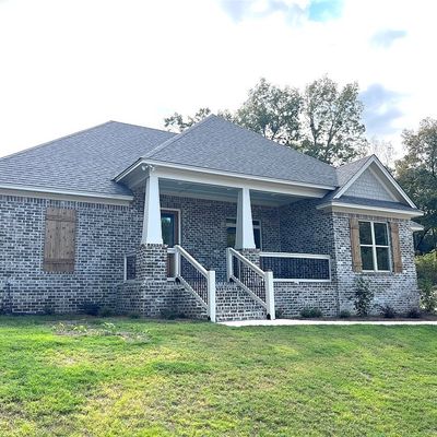 137 Birchwood Lane, Wetumpka, AL 36093