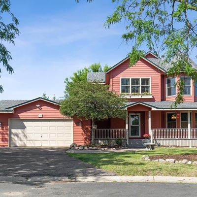 140 Pond View Dr, Loretto, MN 55357