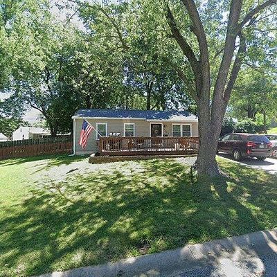 1403 N Pearl Dr, Independence, MO 64050