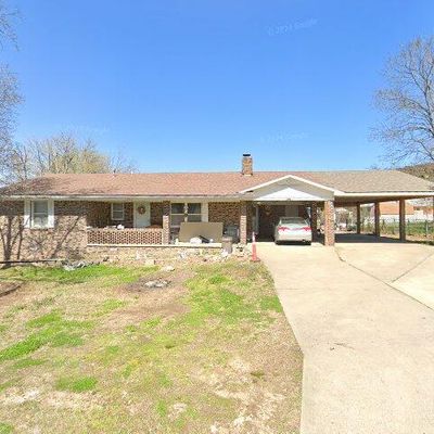 1206 Spruce Ave, Berryville, AR 72616