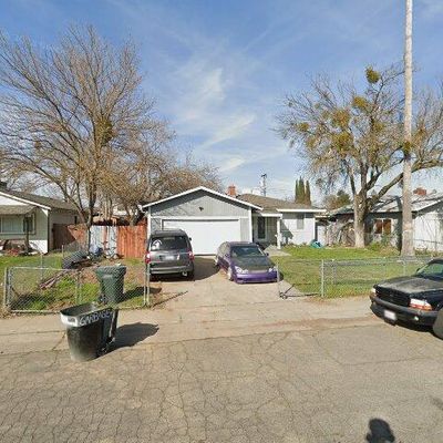 121 W Withington Ave, Rio Linda, CA 95673