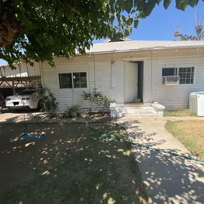 1218 Pacific St, Bakersfield, CA 93305