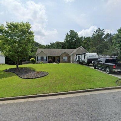 123 Azalea Dr, Winder, GA 30680