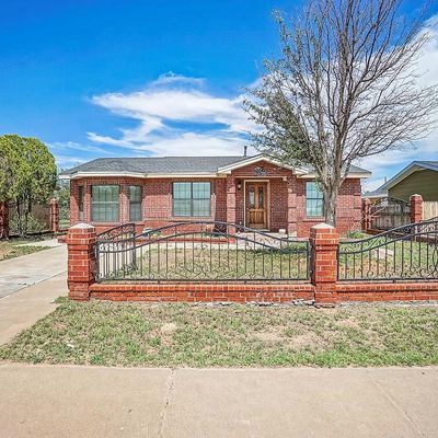 1619 S Terrell St, Midland, TX 79701