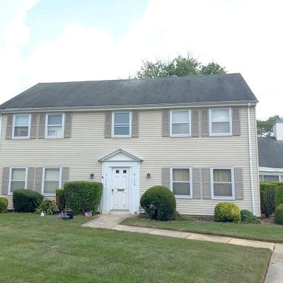 168 N Portland Ln, Monroe Township, NJ 08831