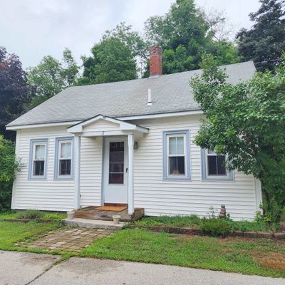 17 Sleepy St, Newbury, NH 03255