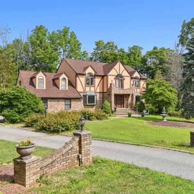 17 Sweet Dr, Glenwood, NJ 07418