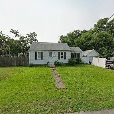 143 Bartlett Dr, Warwick, RI 02886