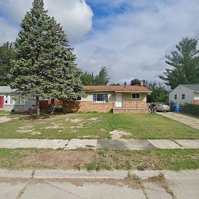 14919 Chesterfield Ave, Warren, MI 48089