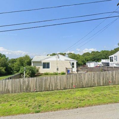 152 Lepes Rd, Tiverton, RI 02878