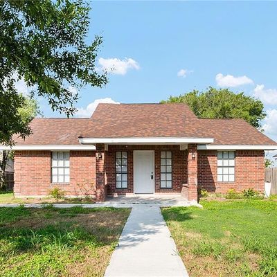 202 Laureles Dr, Elsa, TX 78543