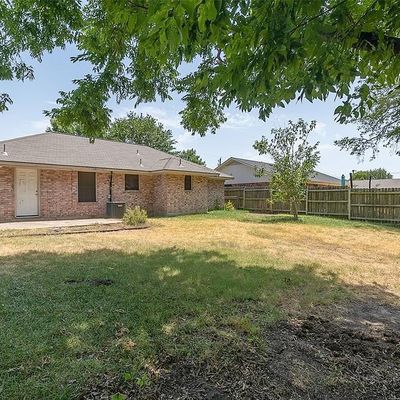 205 Briar Creek Dr, Crandall, TX 75114