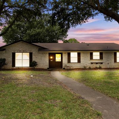 2103 Bamboo St, Mesquite, TX 75150