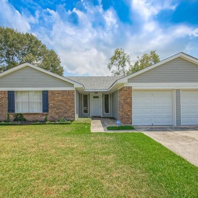 211 Holmes Dr, Slidell, LA 70460