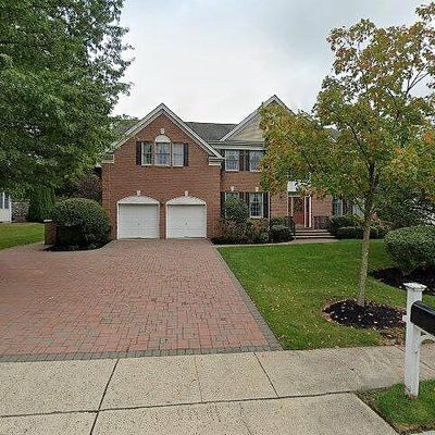 214 Van Buren Dr, Paramus, NJ 07652