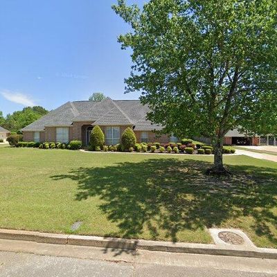 180 Huntington Pl, Tupelo, MS 38801