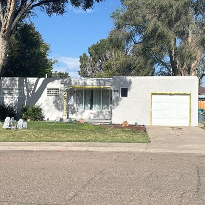 1821 Lark Bunting Ln, Pueblo, CO 81001