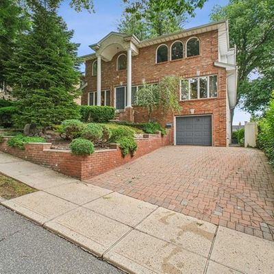 19 Plateau Ave, Fort Lee, NJ 07024