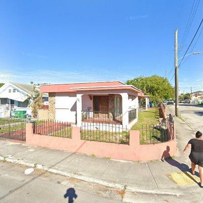 1901 Nw 1 St Ter, Miami, FL 33125