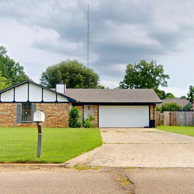 24 Village Cir, Wake Village, TX 75501