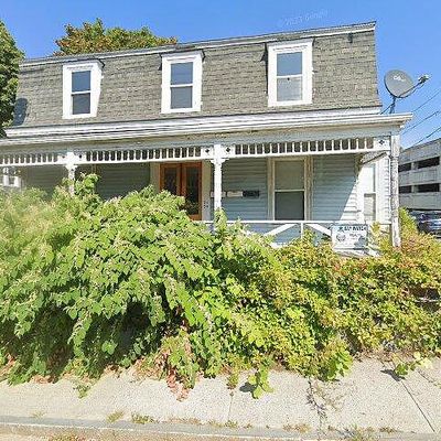 25 Forest St, Portland, ME 04102