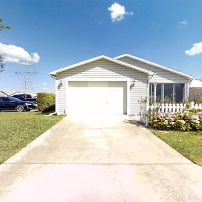 2602 Moncayo Ave, The Villages, FL 32162