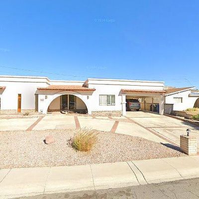 2606 Country Club Dr, Bullhead City, AZ 86442