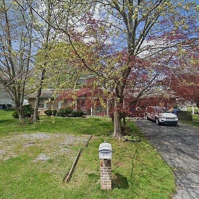 2643 Russell St, Allentown, PA 18104