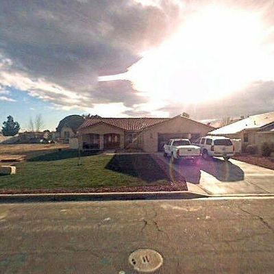 26608 Cumberland Ln, Helendale, CA 92342