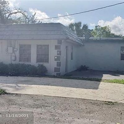 2701 Nw 18 Th Ter, Oakland Park, FL 33311