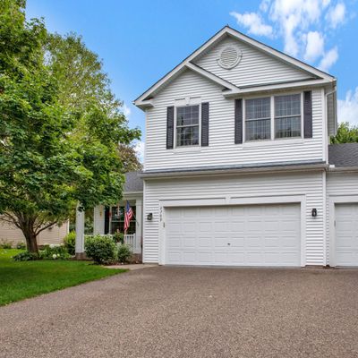 2709 Autumn Woods Dr, Chaska, MN 55318