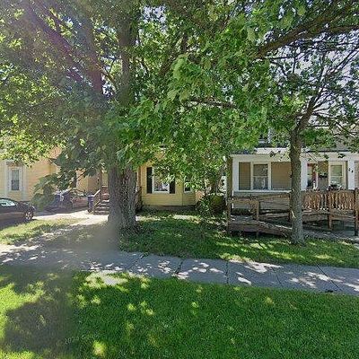 22 W 17 Th St, Holland, MI 49423