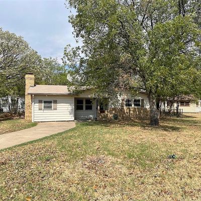 220 W Southern Ave, Saginaw, TX 76179