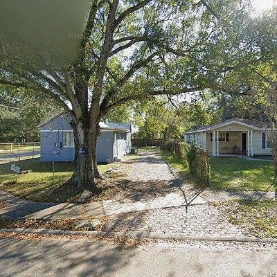 2202 W 1 St St, Jacksonville, FL 32209