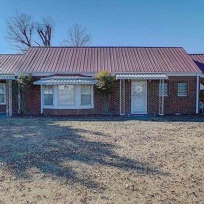 223 Campbell St, Fyffe, AL 35971