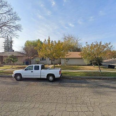 2341 P St, Merced, CA 95340