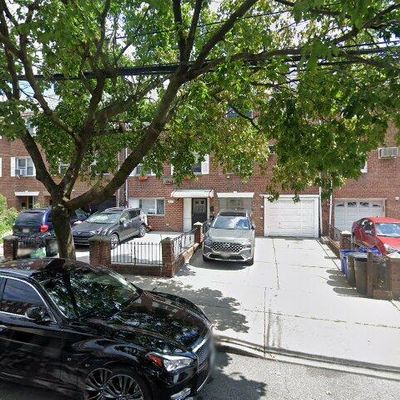 3019 71 St St, East Elmhurst, NY 11370