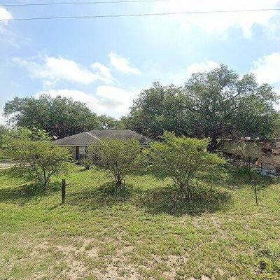 303 County Road 6850, Lytle, TX 78052